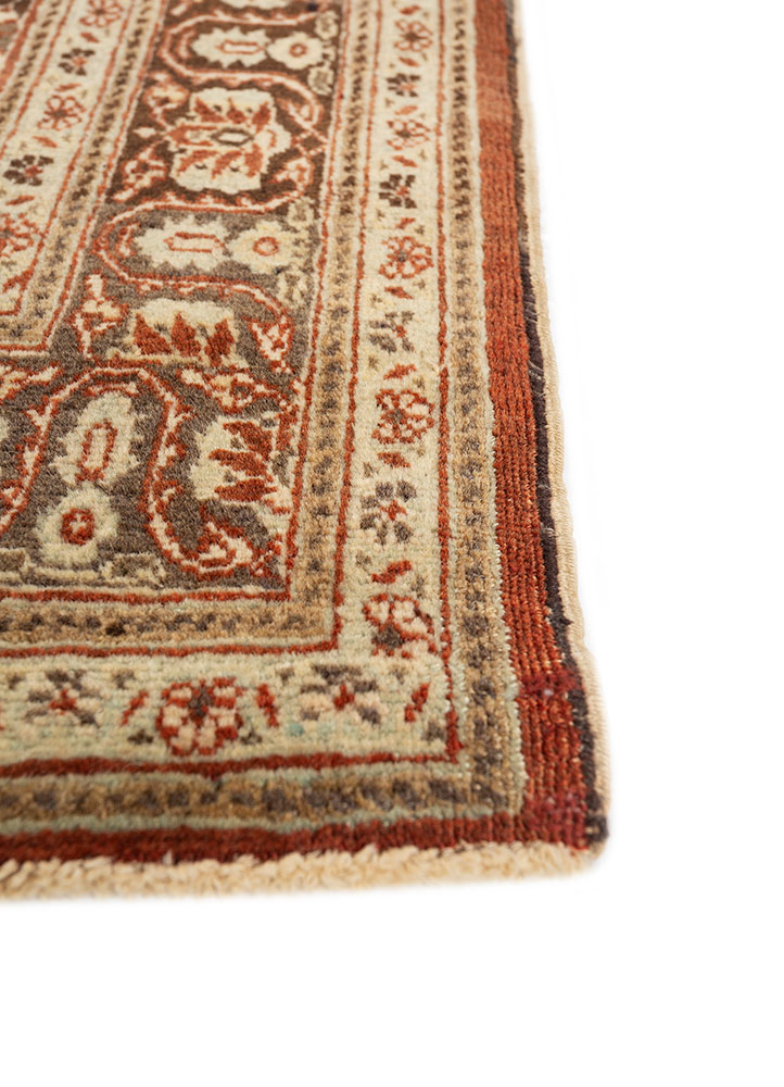 aalam red and orange wool hand knotted Rug - Corner
