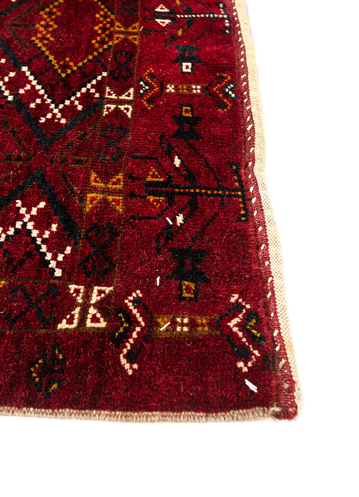kiaan red and orange wool hand knotted Rug - Corner