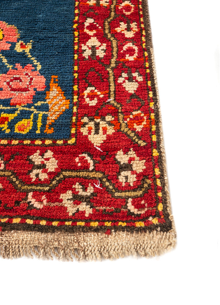 aalam blue wool hand knotted Rug - Corner