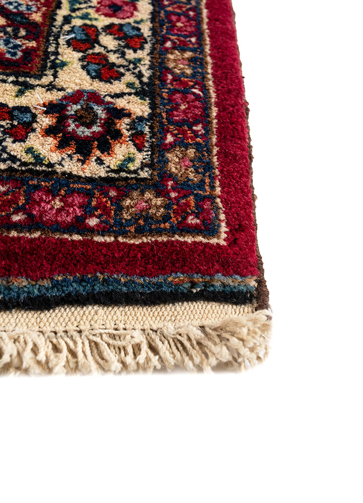 aalam red and orange wool hand knotted Rug - Corner