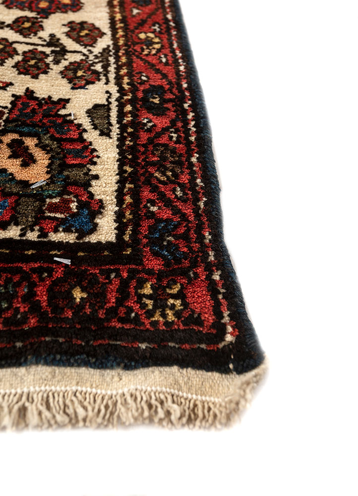 aalam red and orange wool hand knotted Rug - Corner