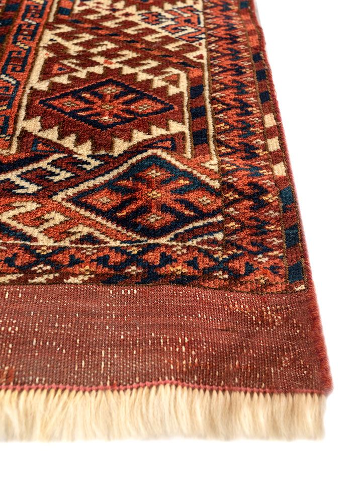 kiaan red and orange wool hand knotted Rug - Corner