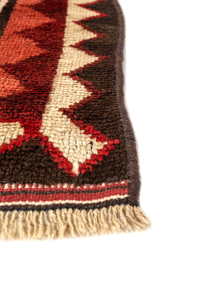 nuray red and orange wool hand knotted Rug - Corner