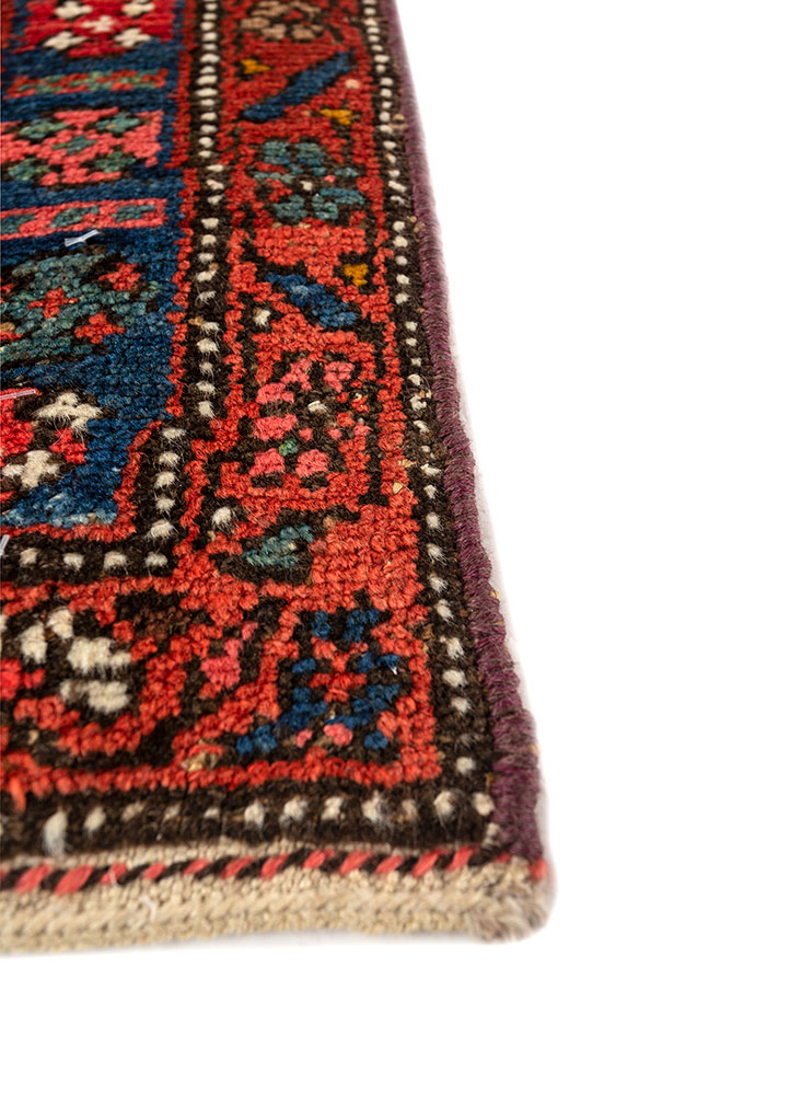 aalam ivory wool hand knotted Rug - Corner