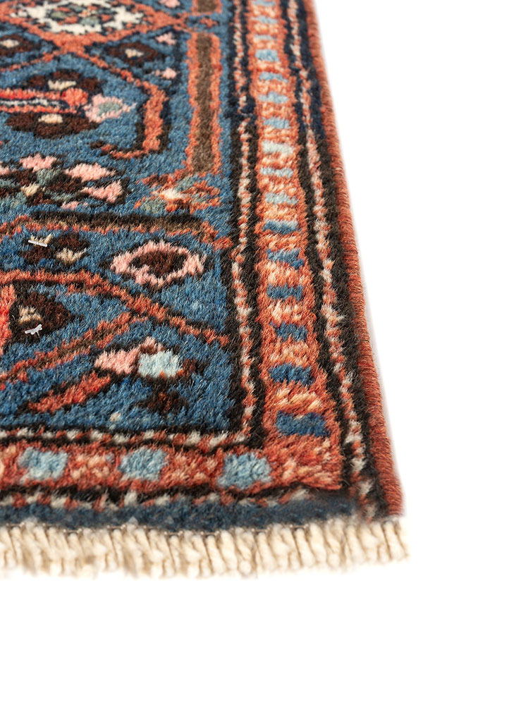 kiaan blue wool hand knotted Rug - Corner