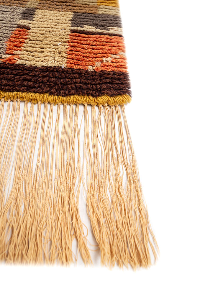 zuri beige and brown wool hand knotted Rug - Corner