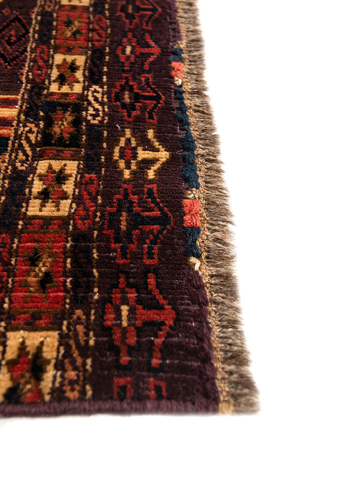 kiaan gold wool hand knotted Rug - Corner