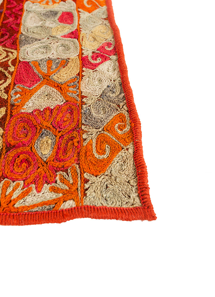 aalam red and orange wool hand knotted Rug - Corner