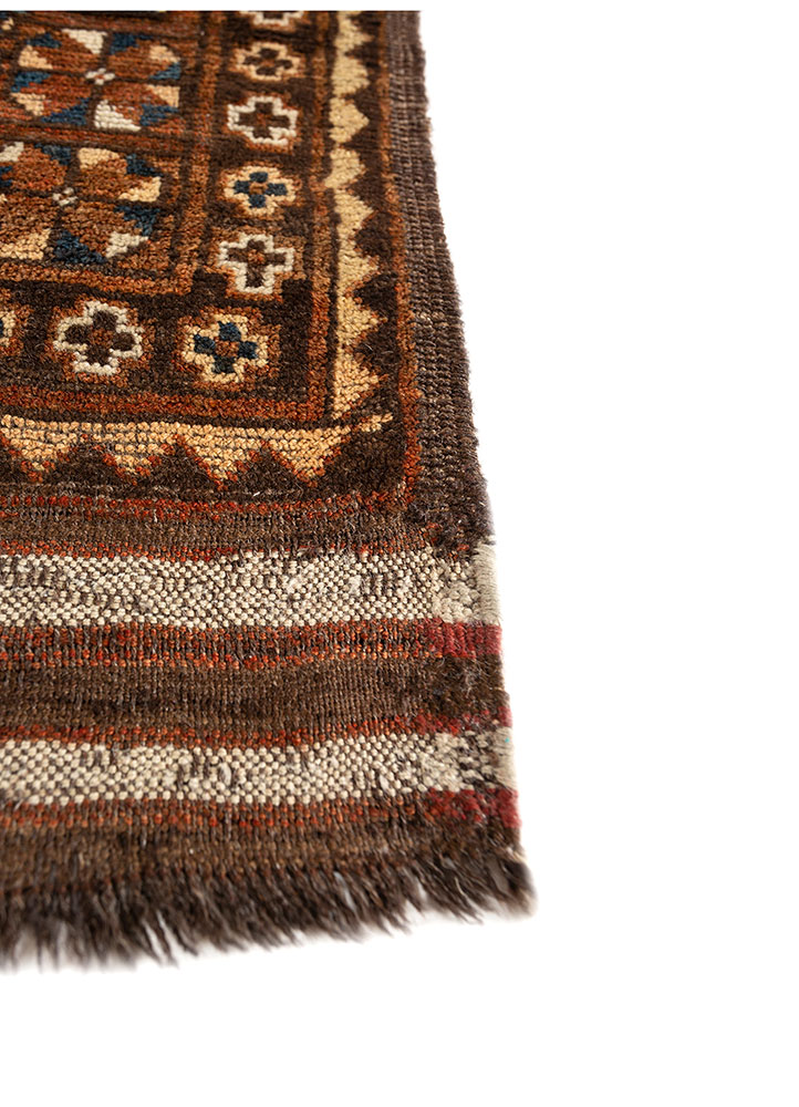 kiaan red and orange wool hand knotted Rug - Corner