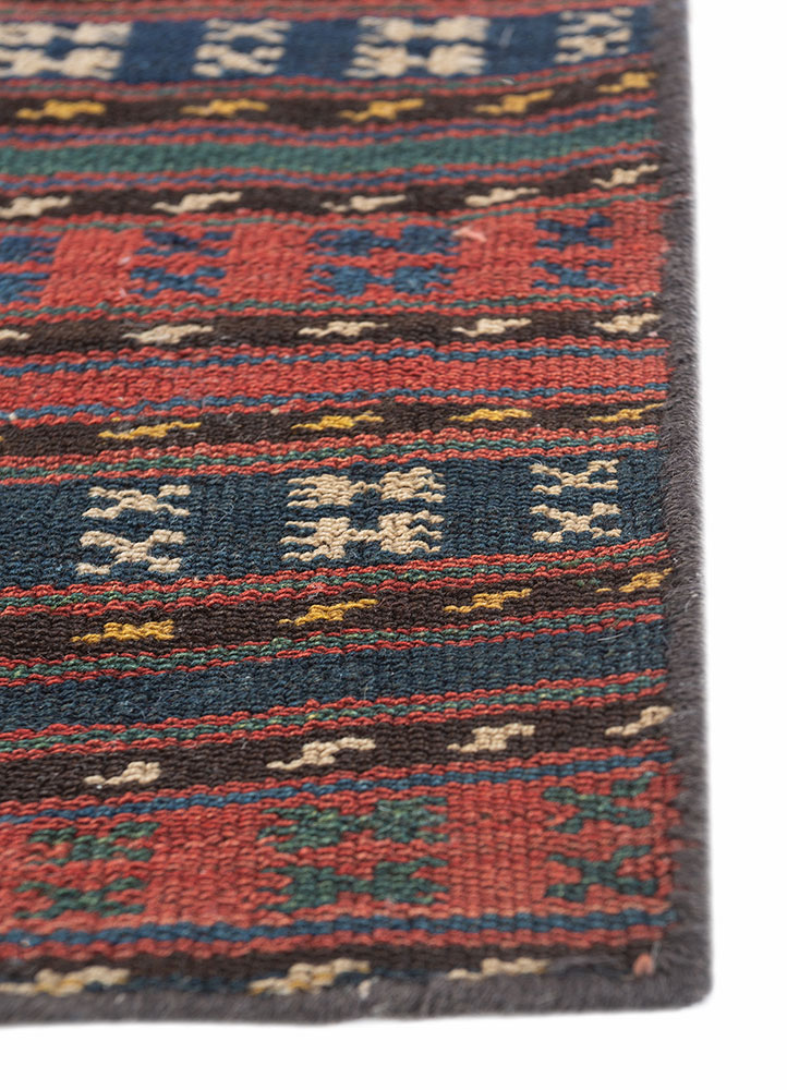 nayaab pink and purple wool flat weaves Rug - Corner