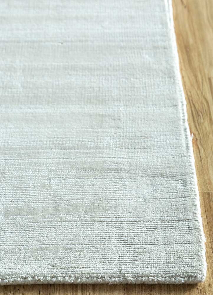 basis ivory sisal hand loom Rug - Corner