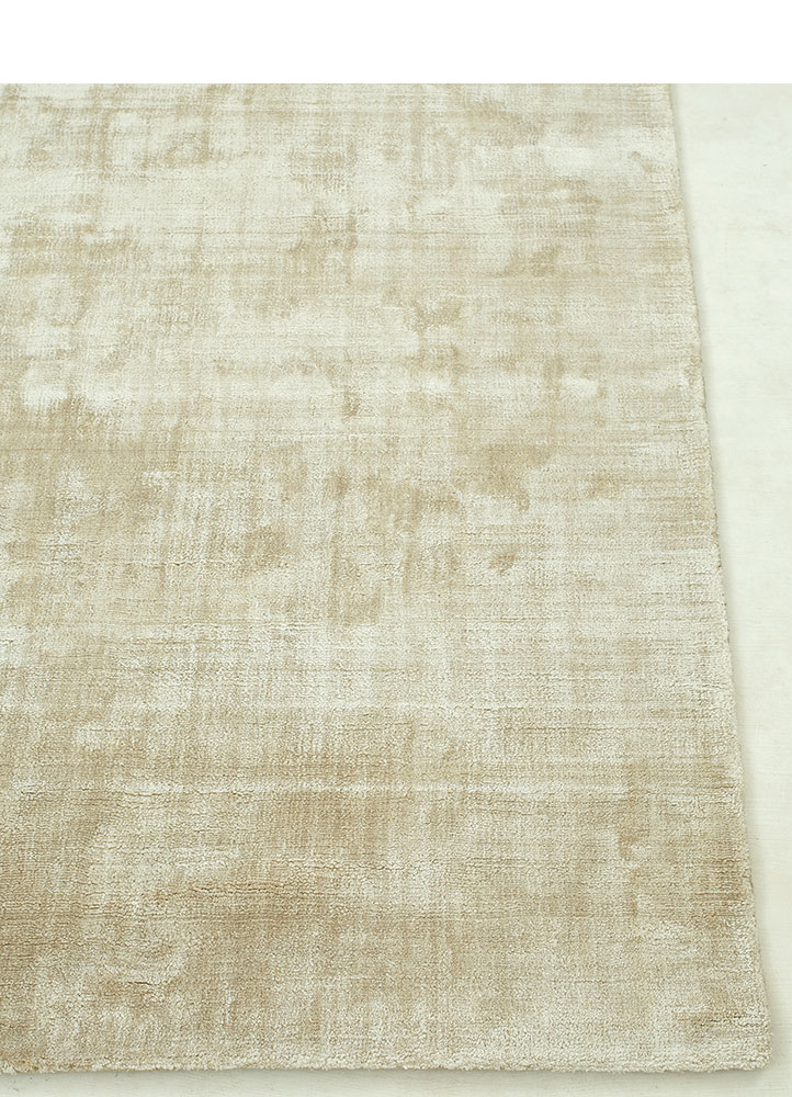 basis ivory viscose hand loom Rug - Corner