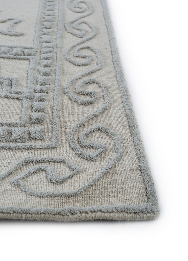 saga grey and black wool hand loom Rug - Corner