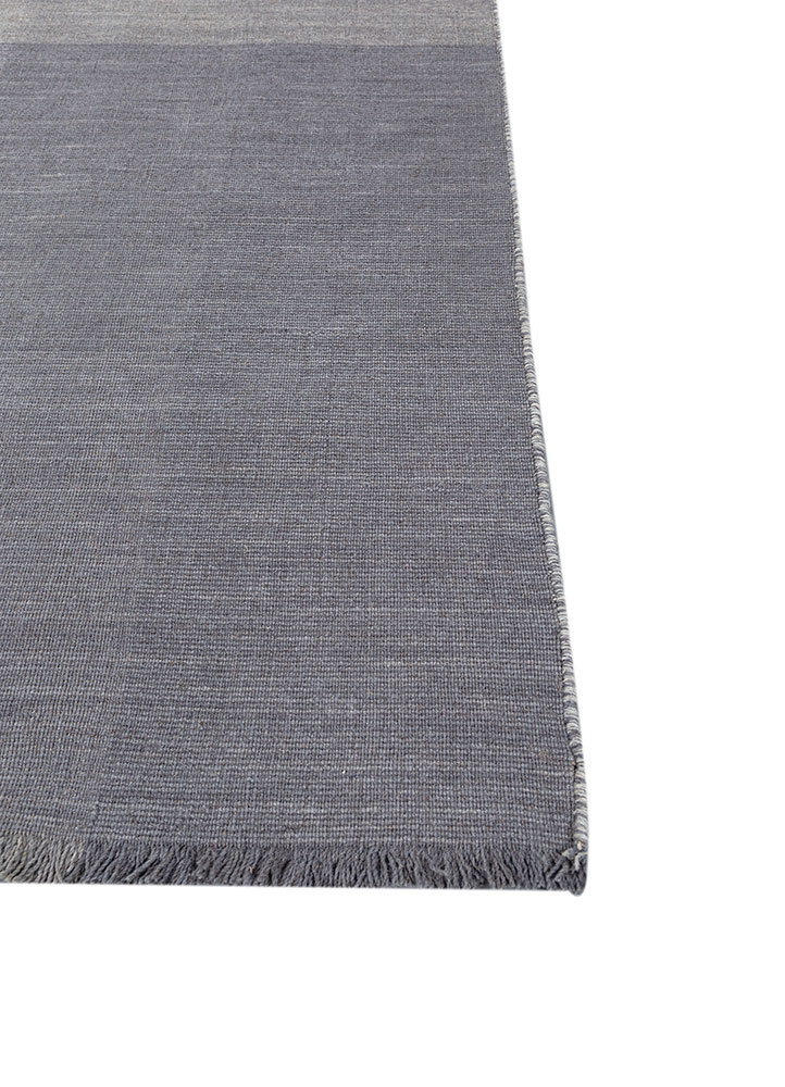 tesoro blue wool hand loom Rug - Corner