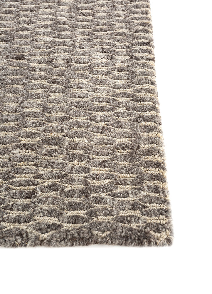 hula grey and black wool hand knotted Rug - Corner