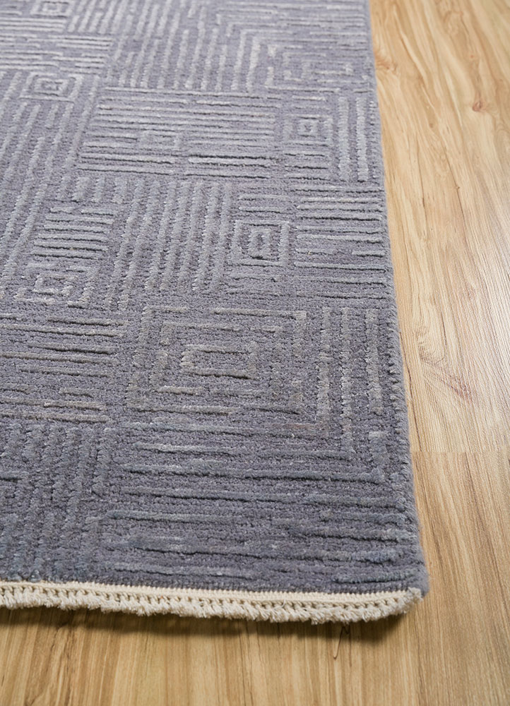 manifest blue wool and silk hand knotted Rug - Corner