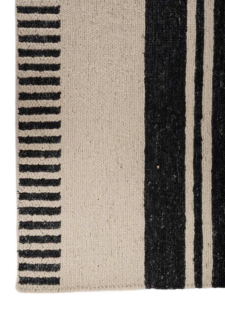 hula ivory jute and hemp hand knotted Rug - Corner