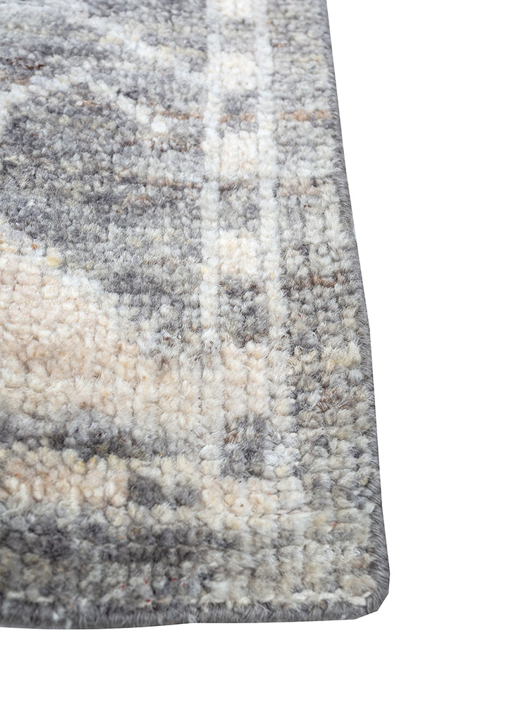 savana grey and black wool hand knotted Rug - Corner