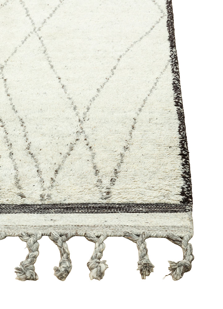 zuri beige and brown wool hand knotted Rug - Corner