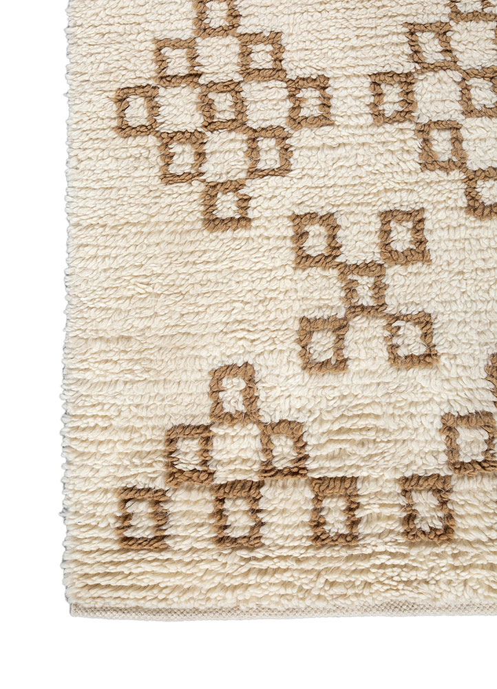 zuri grey and black wool hand knotted Rug - Corner