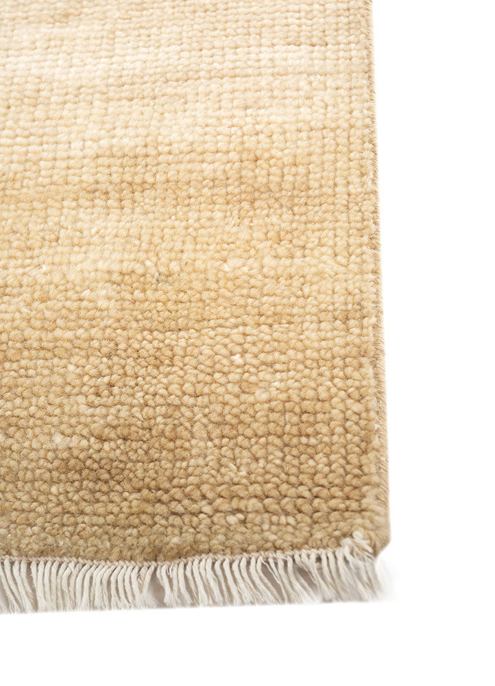 manifest gold wool hand knotted Rug - Corner