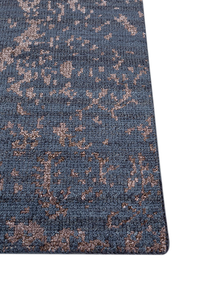 pansy blue wool and viscose hand knotted Rug - Corner