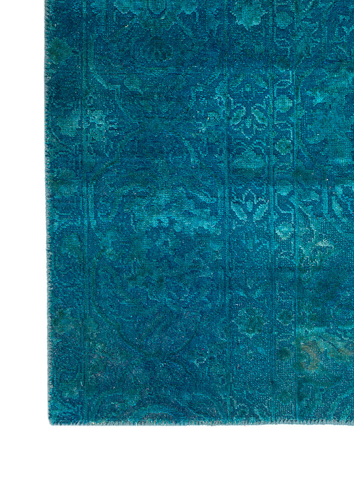 provenance blue wool and silk hand knotted Rug - Corner