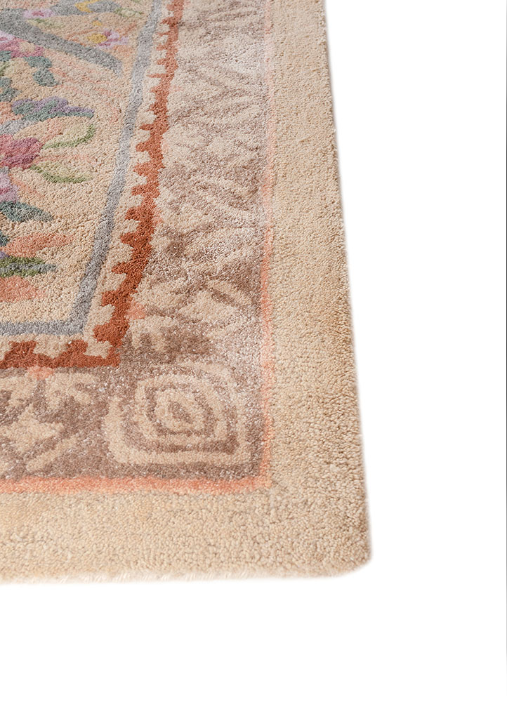 kora ivory viscose hand tufted Rug - Corner