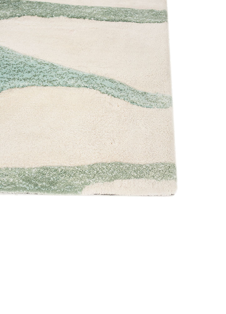 white noise ivory viscose hand tufted Rug - Corner