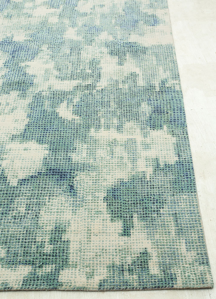 free verse by kavi green wool and silk hand knotted Rug - Corner