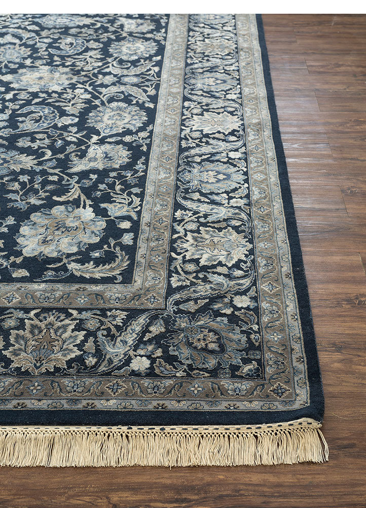 aurora blue wool and silk hand knotted Rug - Corner