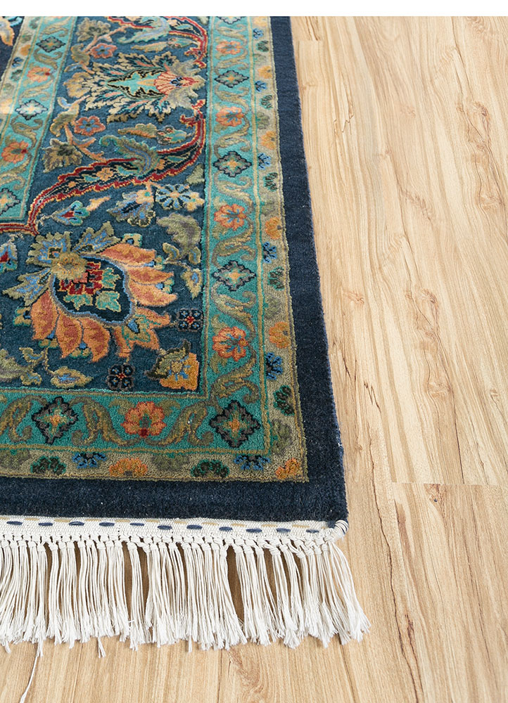 aurora blue wool and silk hand knotted Rug - Corner