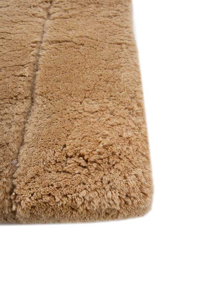 zuri beige and brown wool hand knotted Rug - Corner