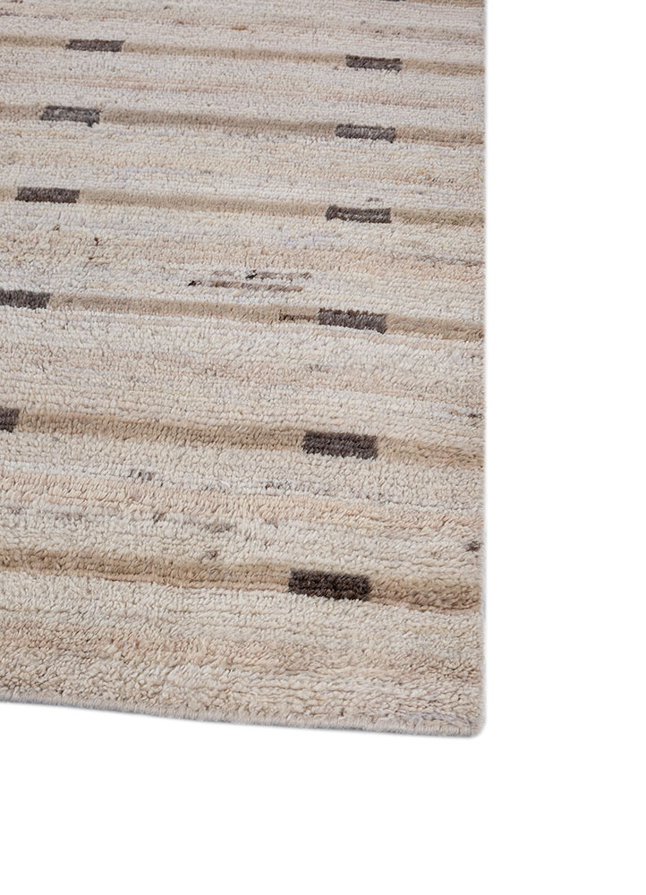 manifest ivory afghan wool hand knotted Rug - Corner