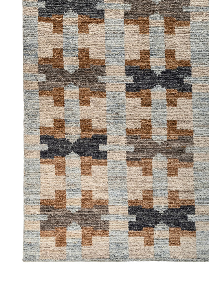 manifest green wool hand knotted Rug - Corner