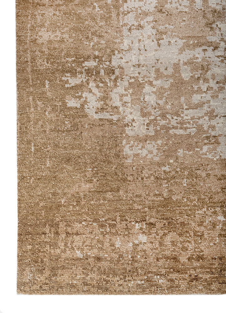 gulmarg beige and brown silk hand knotted Rug - Corner