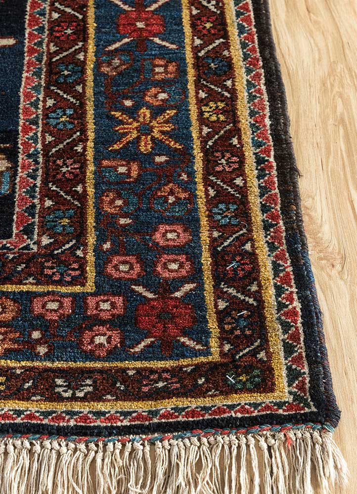 aalam blue wool hand knotted Rug - Corner