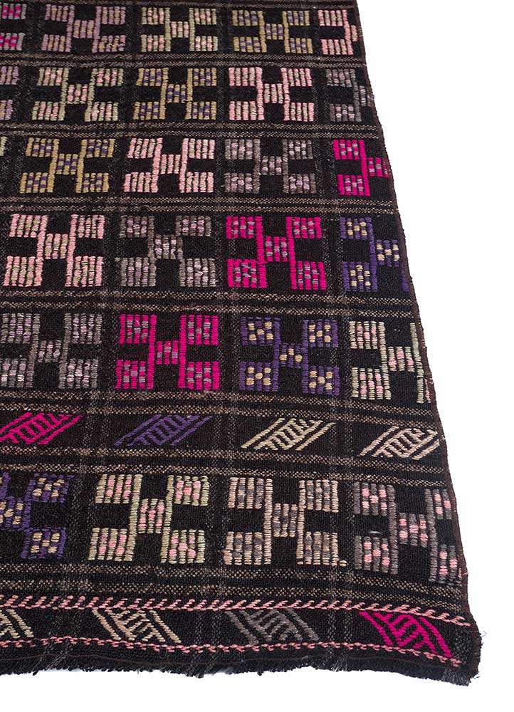 nuray multi wool hand knotted Rug - Corner