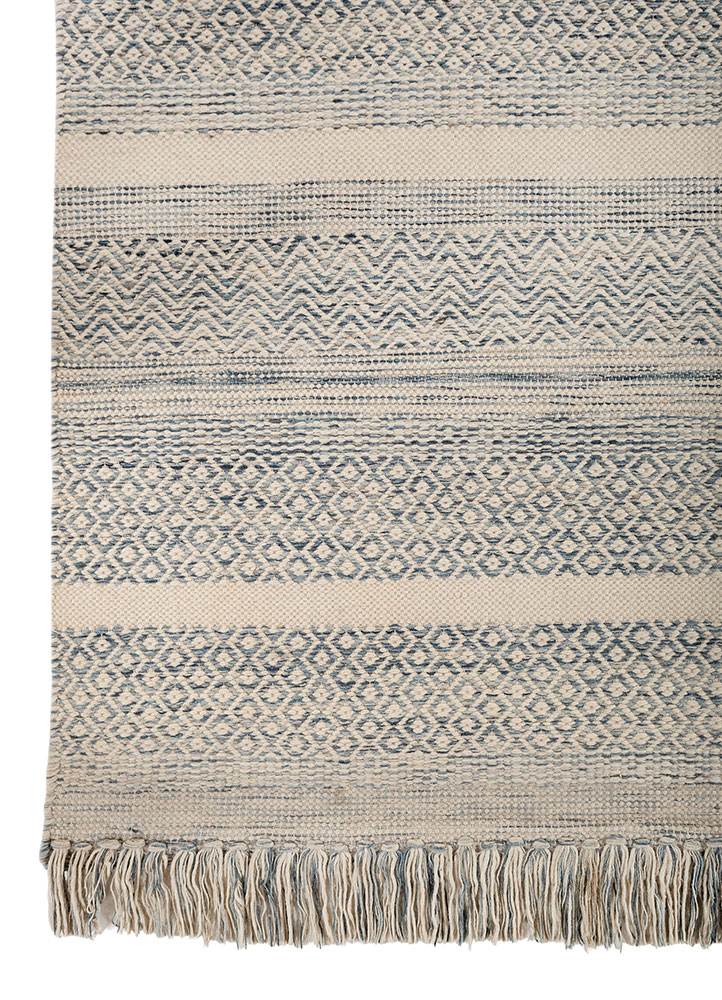 indusbar grey and black wool flat weaves Rug - Corner