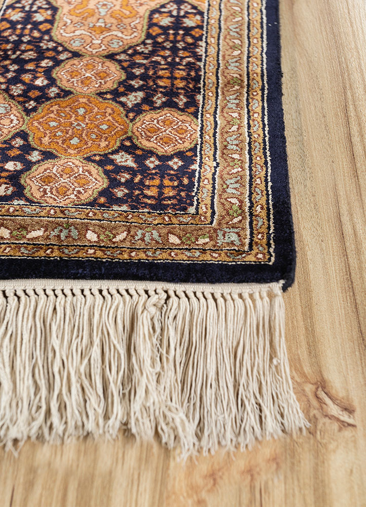 gulmarg blue silk hand knotted Rug - Corner