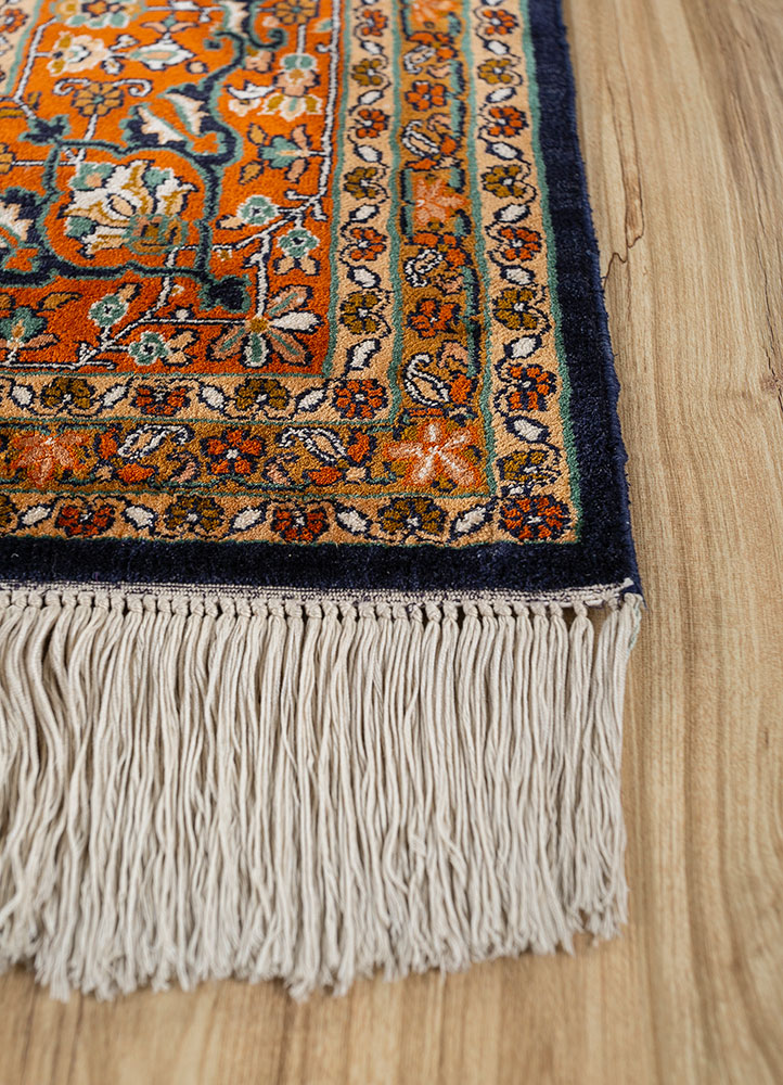 gulmarg blue silk hand knotted Rug - Corner