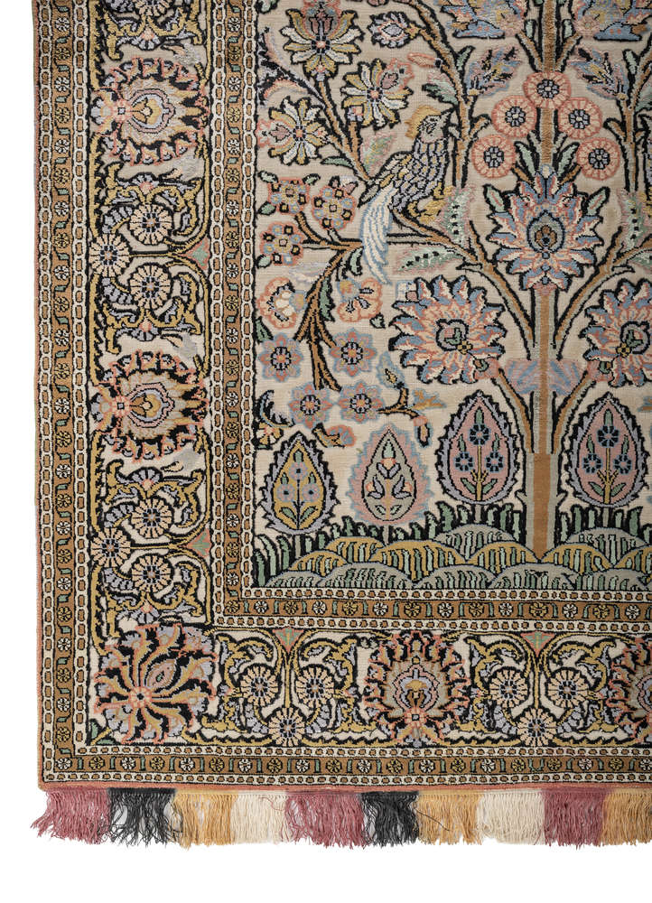 gulmarg blue silk hand knotted Rug - Corner