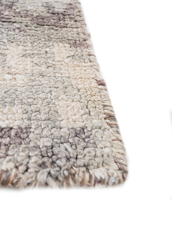entropy ivory viscose hand knotted Rug - Corner