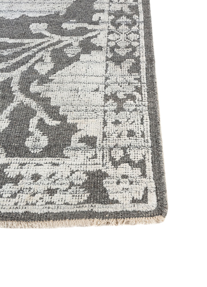 erbe grey and black viscose hand knotted Rug - Corner