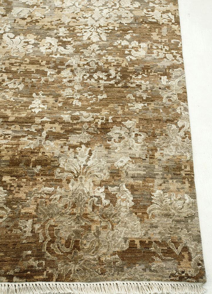 far east beige and brown wool and silk hand knotted Rug - Corner