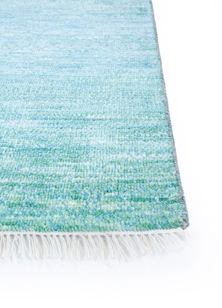 kairos blue wool hand knotted Rug - Corner