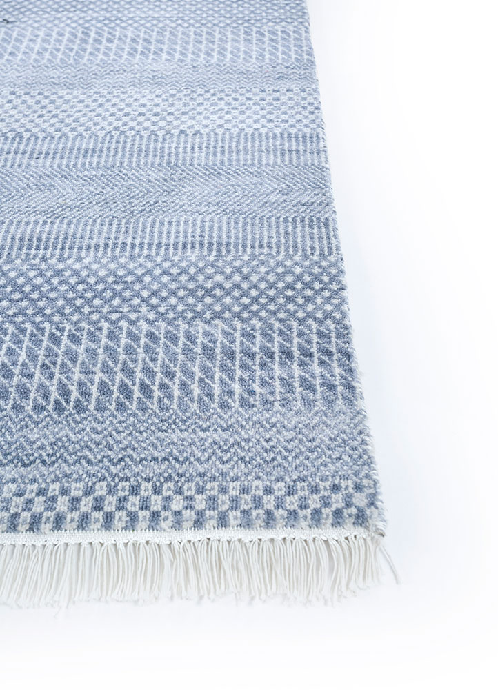 kairos grey and black wool hand knotted Rug - Corner