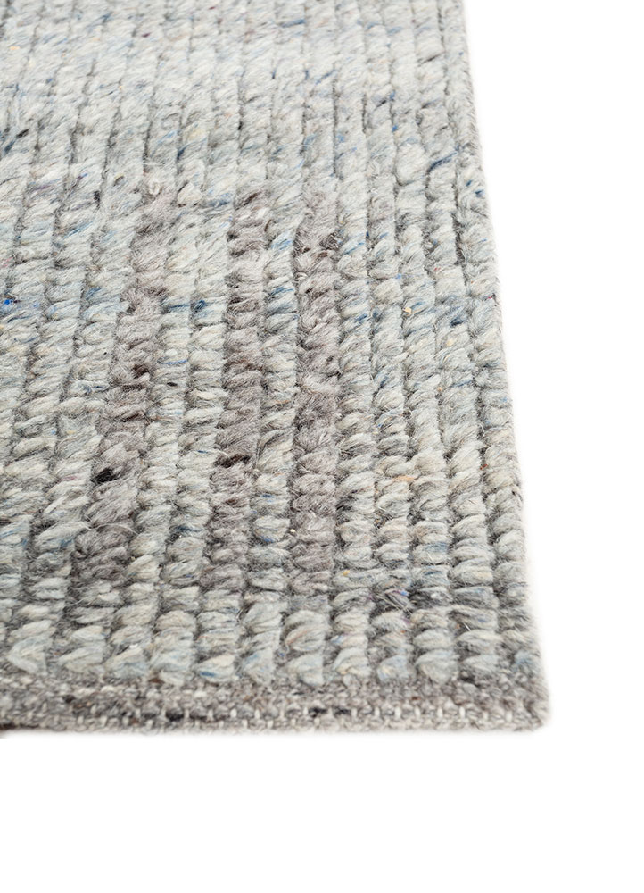 manifest blue wool hand knotted Rug - Corner