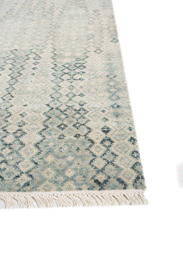 kairos blue wool hand knotted Rug - Corner