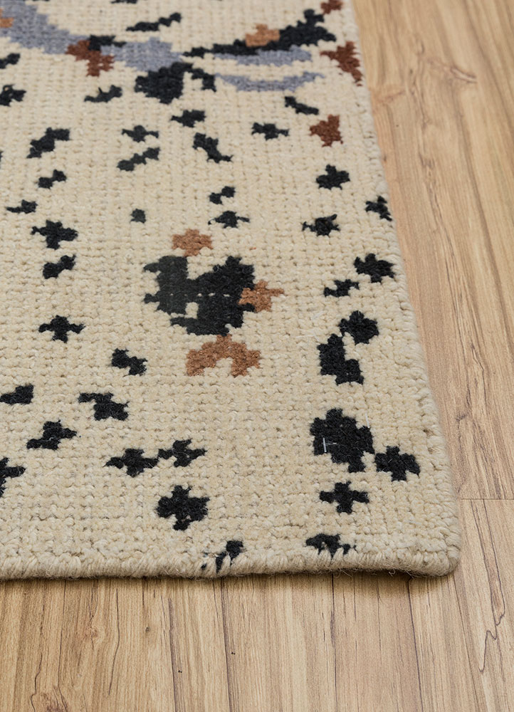 pansy ivory wool hand knotted Rug - Corner
